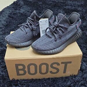 Yeezy Women’s Black Knit Low-Top Sneakers